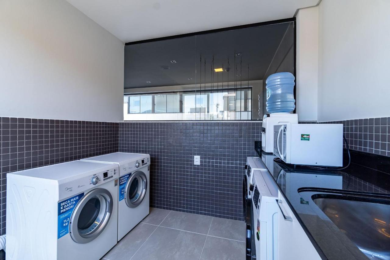 בומבינאס Aion Suites 204 - Compacto E Luxuoso Loft - Rooftop Com Piscina E Academia - A Poucos Passos Da Praia מראה חיצוני תמונה