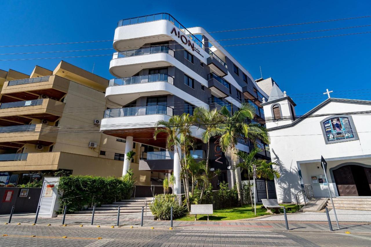 בומבינאס Aion Suites 204 - Compacto E Luxuoso Loft - Rooftop Com Piscina E Academia - A Poucos Passos Da Praia מראה חיצוני תמונה